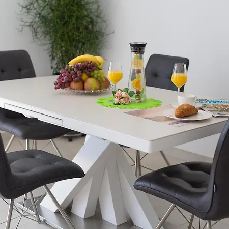 Helines***** Apartmán Linardići