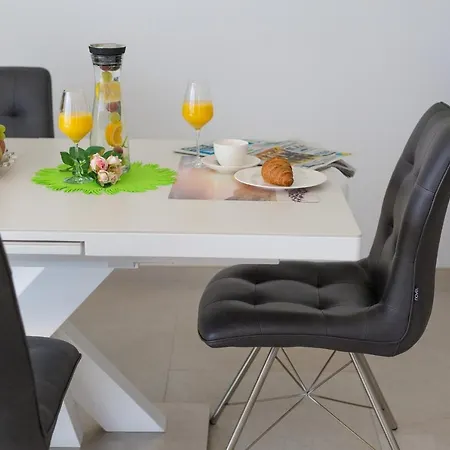 Apartmán Helines*****