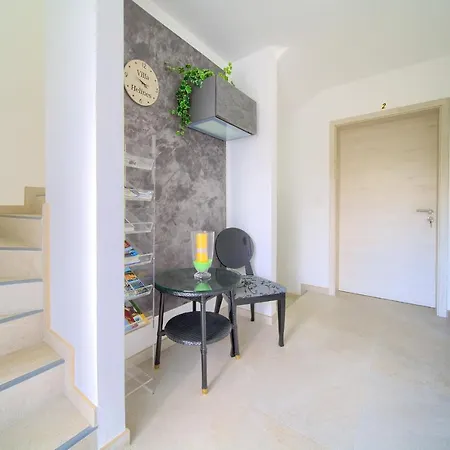 Helines***** Apartmán *