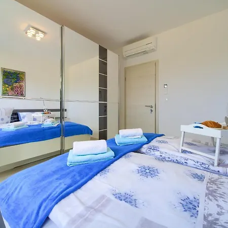 Apartmán Helines*****